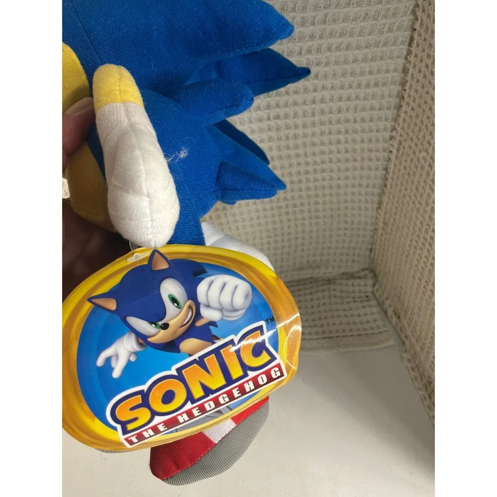 toy factory sonic hedgehog
